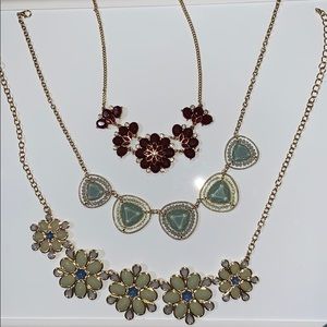 Set of three chunky necklaces